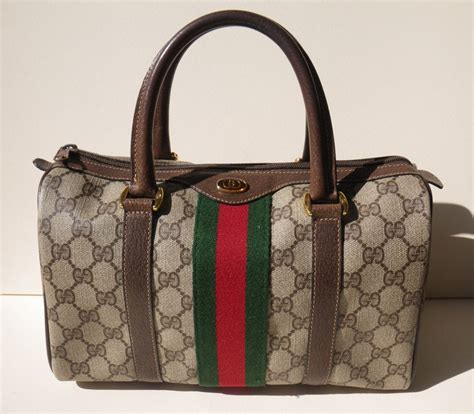 authenticate vintage Gucci bag